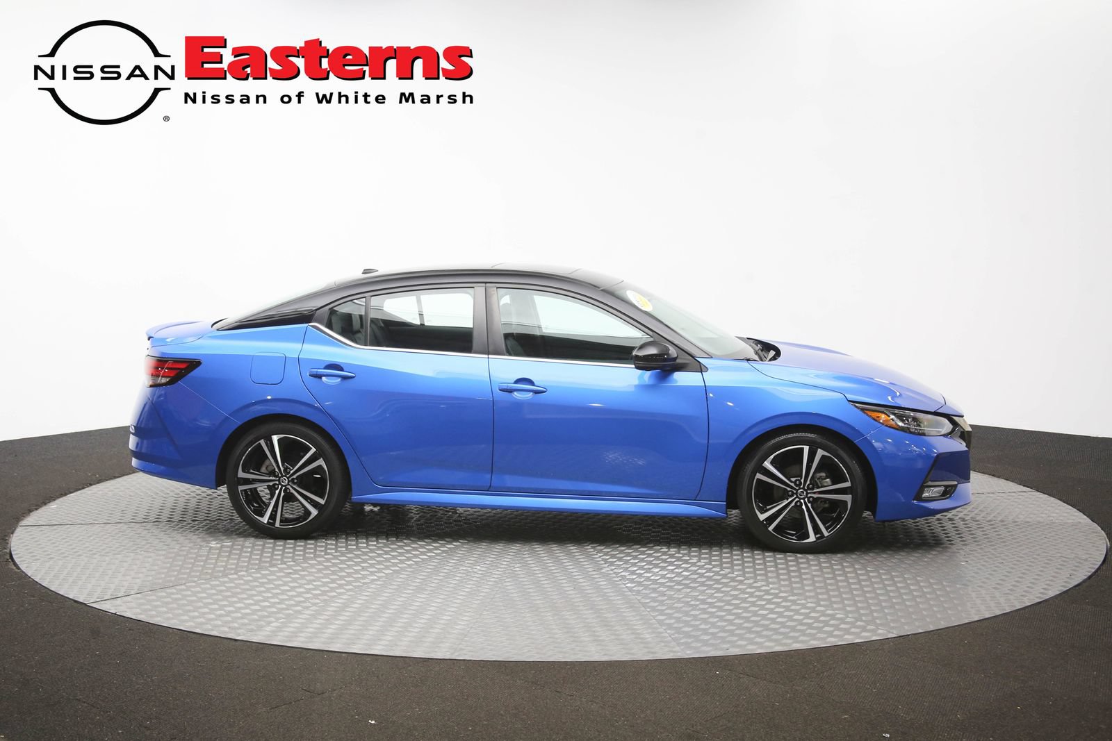 Used 2022 Nissan Sentra SR w/ SR Premium Package FWD image 45