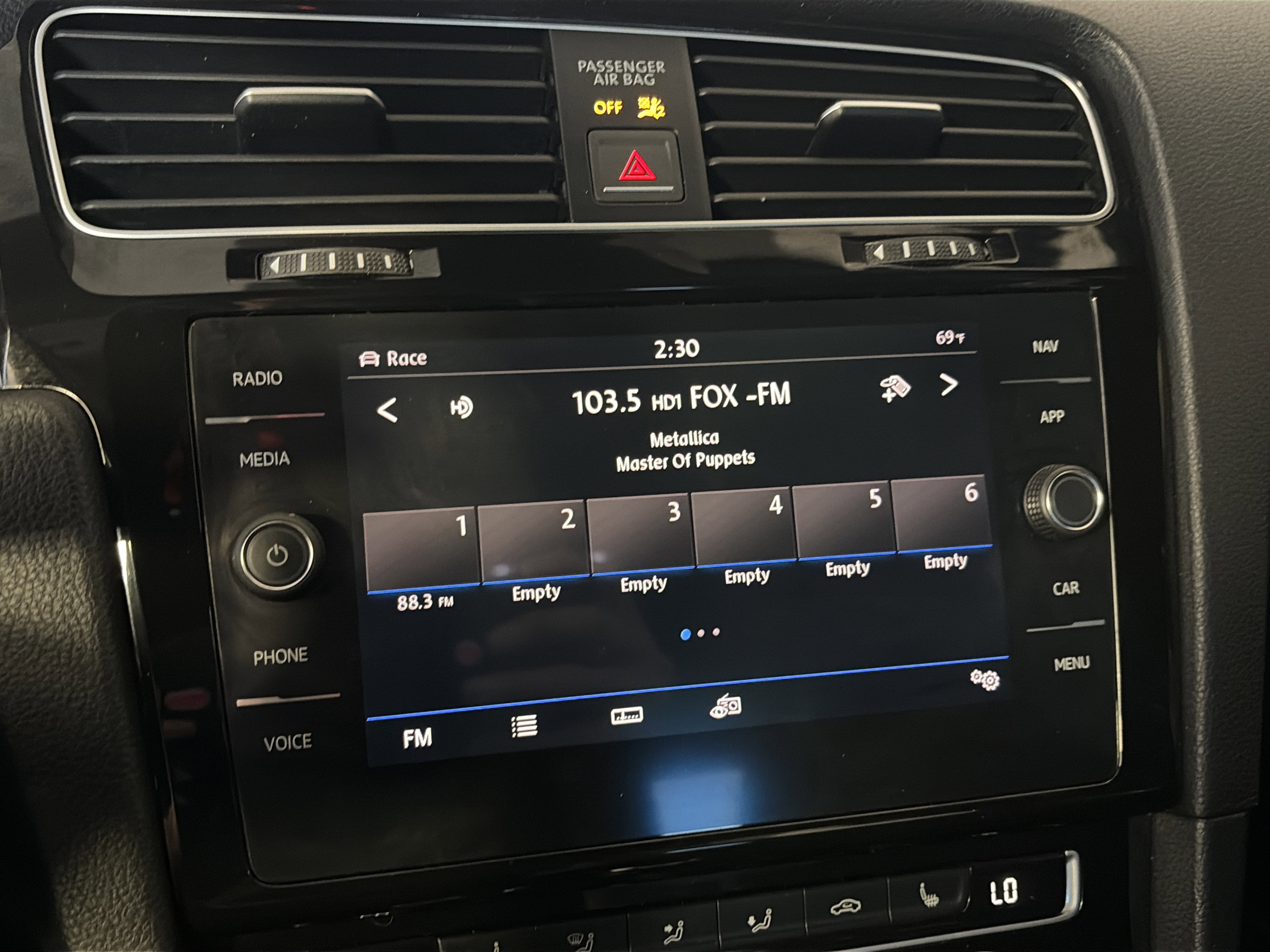 Used 2018 Volkswagen Golf R DCC & Navigation 4Motion image 40