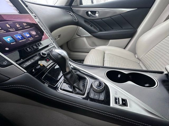 Used 2017 INFINITI Q50 Sport image 16