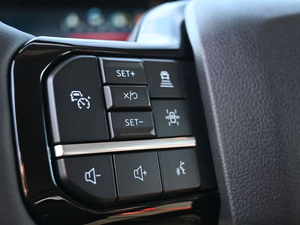 New 2026 Ford F250 Lariat w/ Black Appearance Package image 46