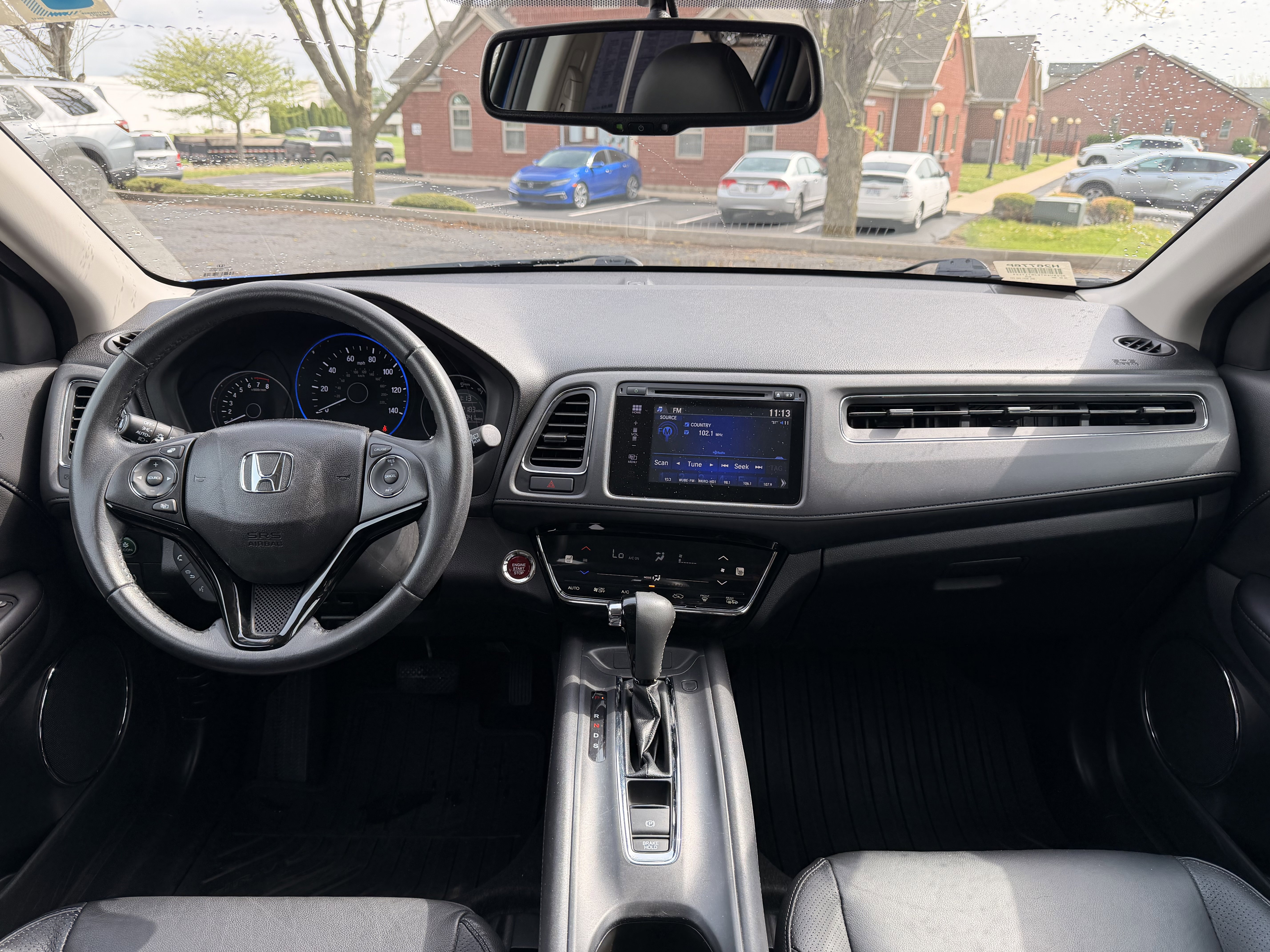 Used 2018 Honda HR-V EX-L image 16