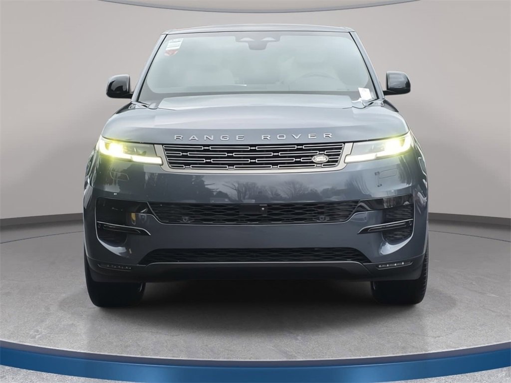 New 2026 Land Rover Range Rover Sport SE image 2