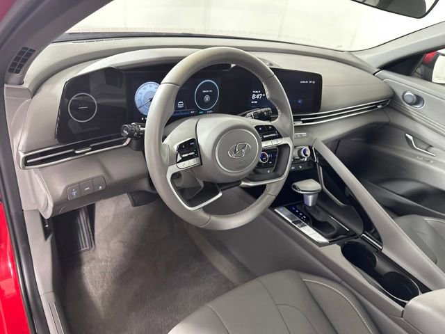 Certified 2023 Hyundai Elantra SEL w/ Convenience Package image 13