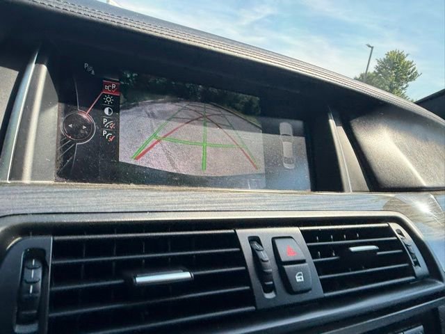 Used 2015 BMW 550i xDrive Sedan AWD/4WD image 23
