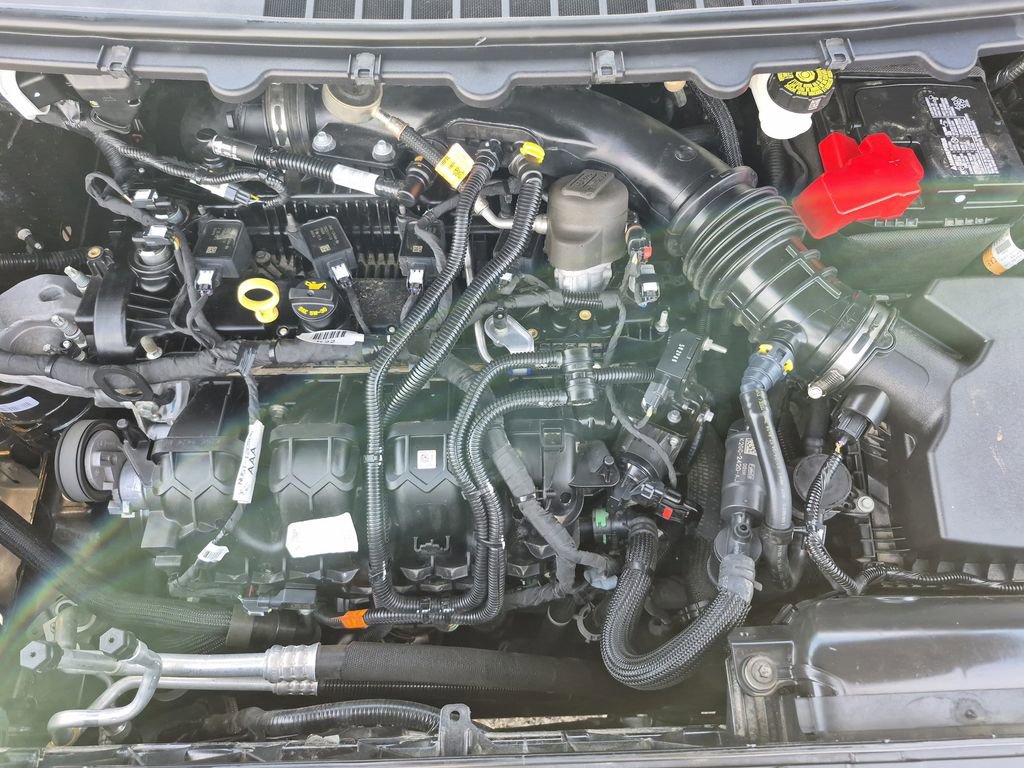 Used 2024 Ford Edge SEL image 17