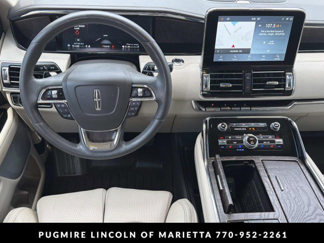 Used 2021 Lincoln Navigator Reserve w/ Luxury Package AWD/4WD image 25
