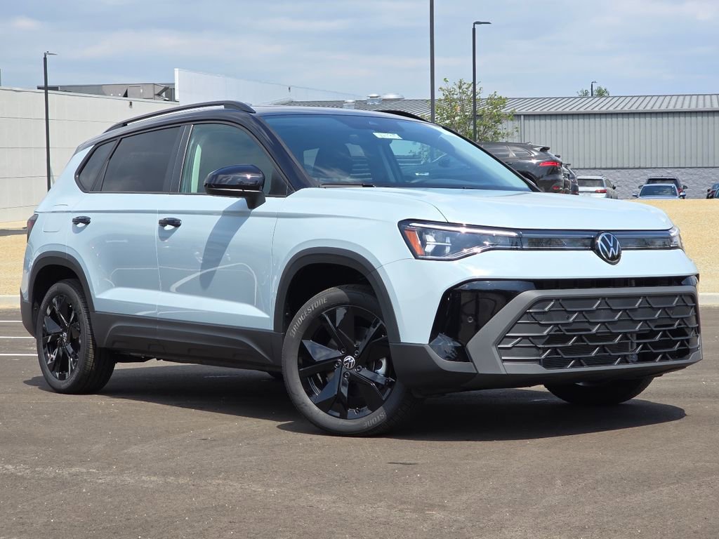 New 2026 Volkswagen Taos SE