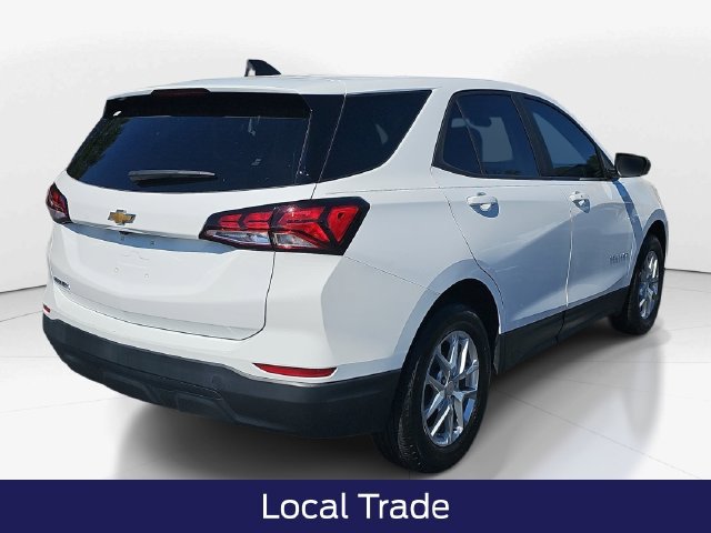 Used 2024 Chevrolet Equinox LS w/ LS Convenience Package FWD image 4