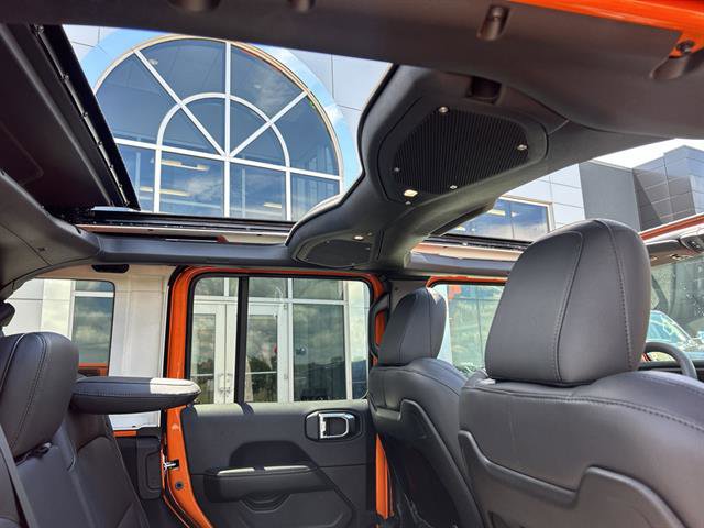 New 2025 Jeep Wrangler Unlimited Sahara image 28