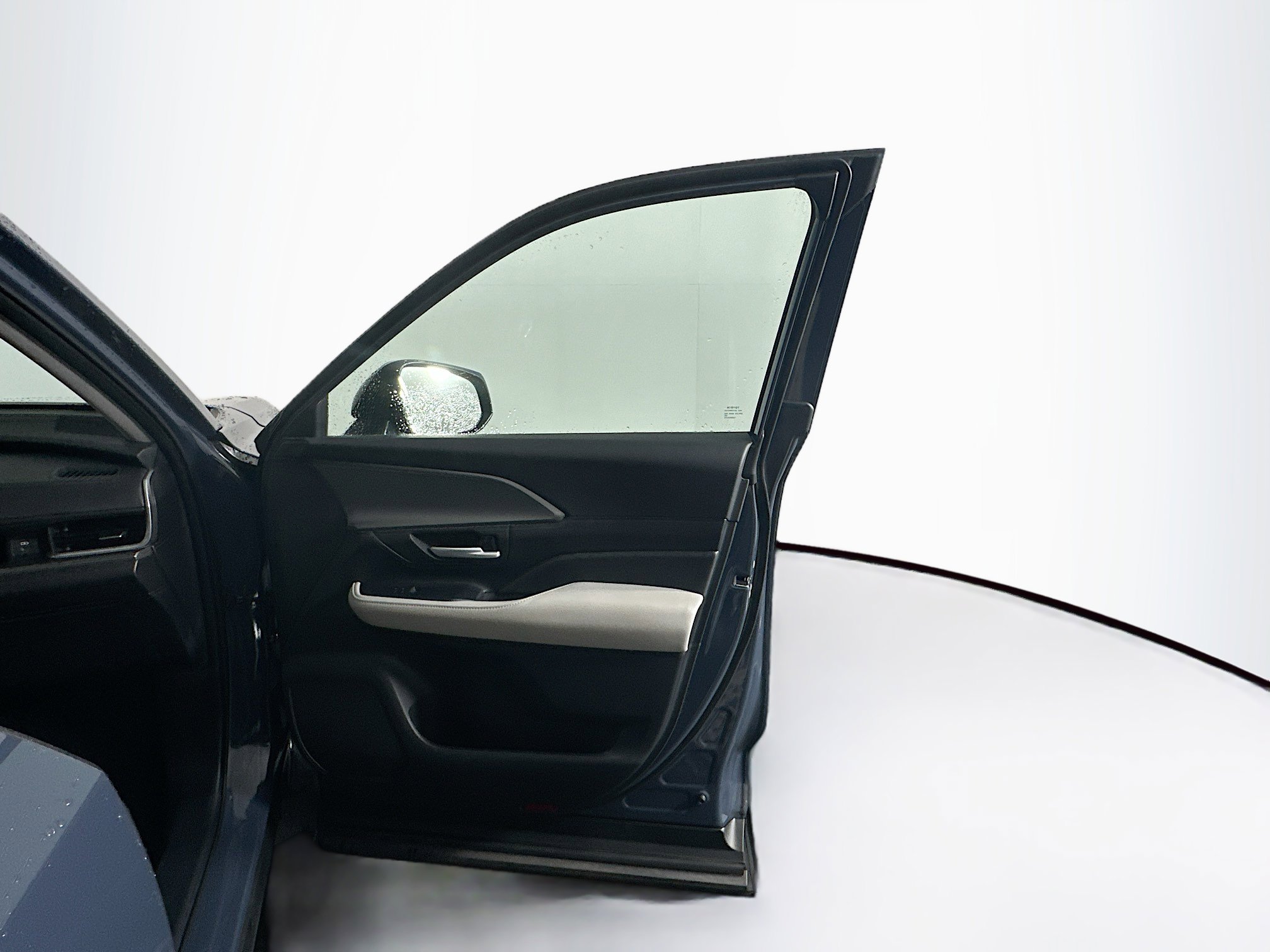 Used 2025 Toyota Grand Highlander FWD image 34