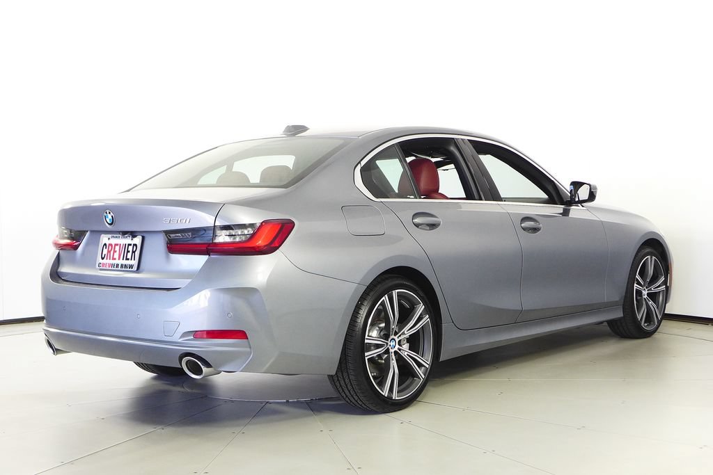 Certified 2024 BMW 330i Sedan w/ Convenience Package RWD image 7