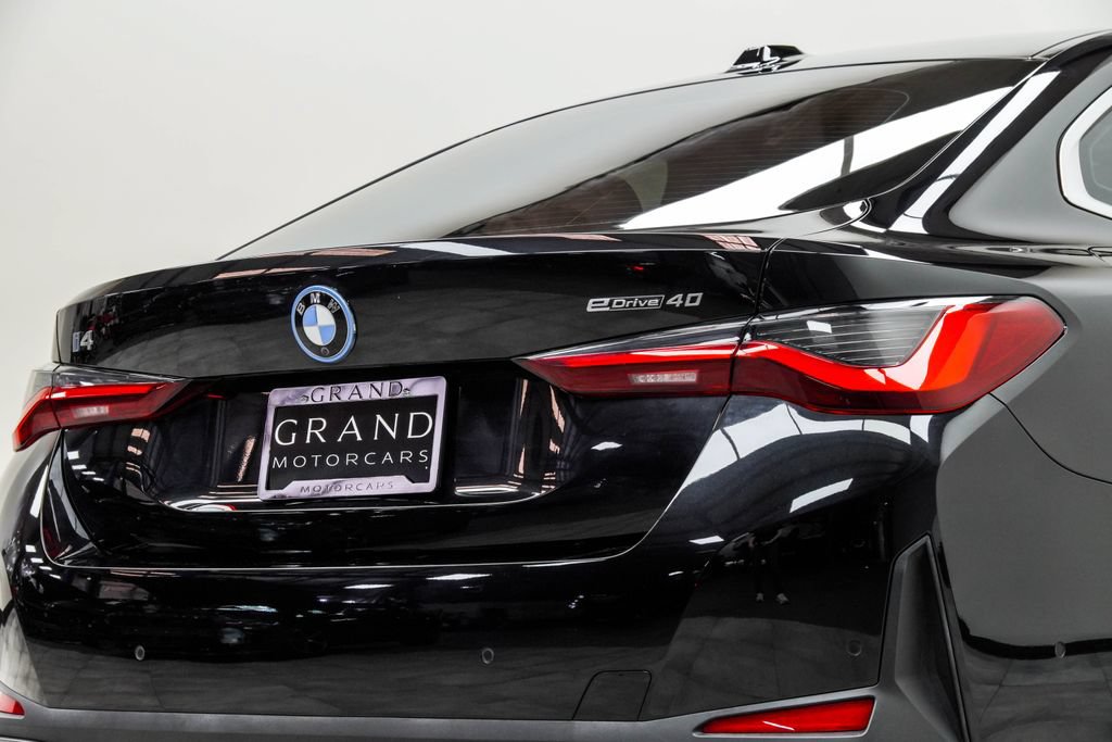 Used 2023 BMW i4 eDrive40 RWD image 14