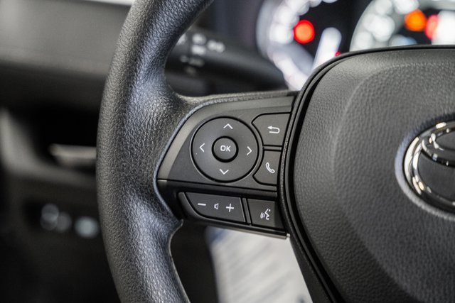 New 2025 Toyota RAV4 XLE image 28