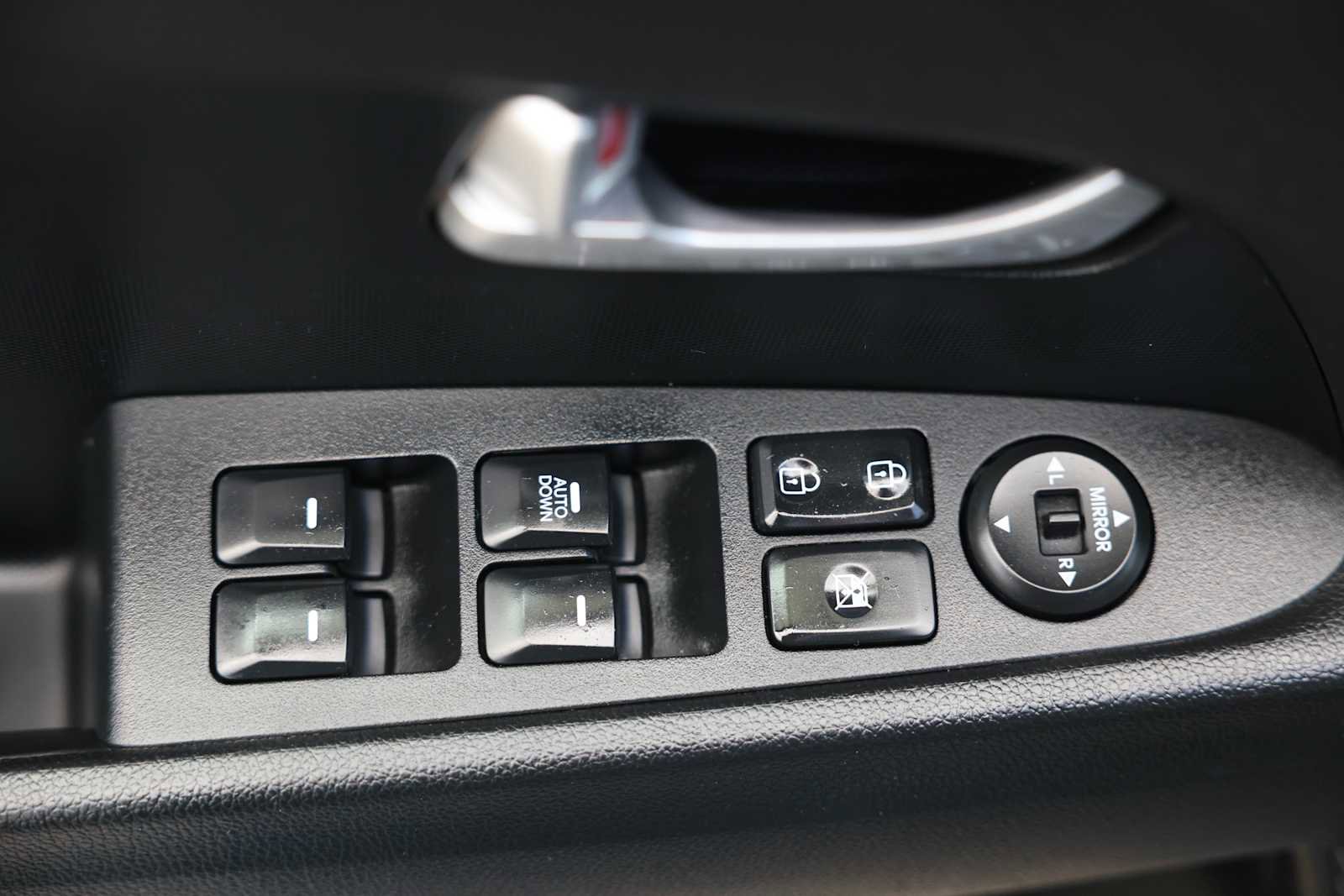 Used 2015 Kia Sportage LX AWD/4WD image 12