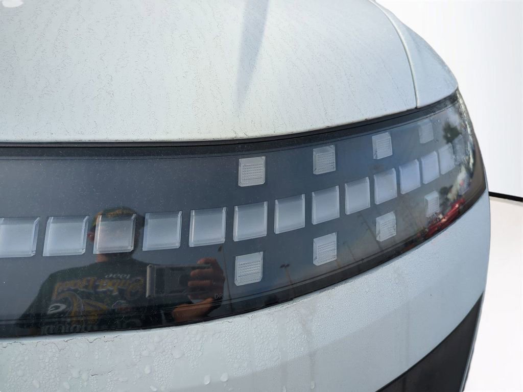 New 2026 Hyundai Ioniq 9 SEL image 10