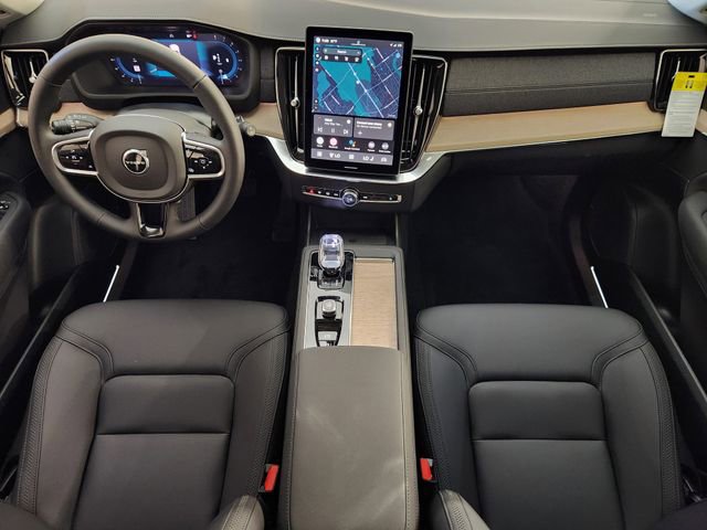 New 2025 Volvo XC90 B6 Plus w/ Protection Package Premier image 4