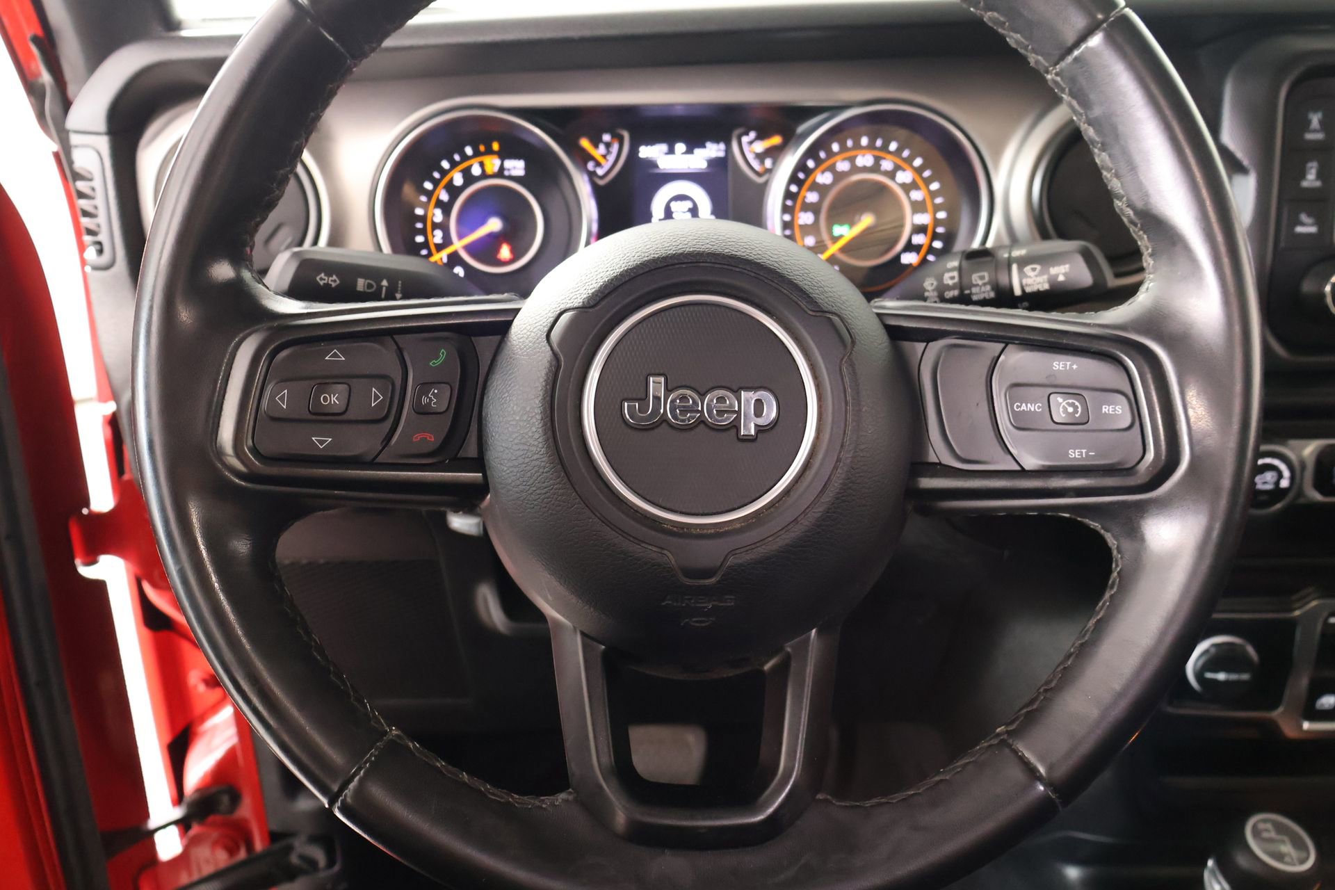 Used 2020 Jeep Wrangler Sport AWD/4WD image 3