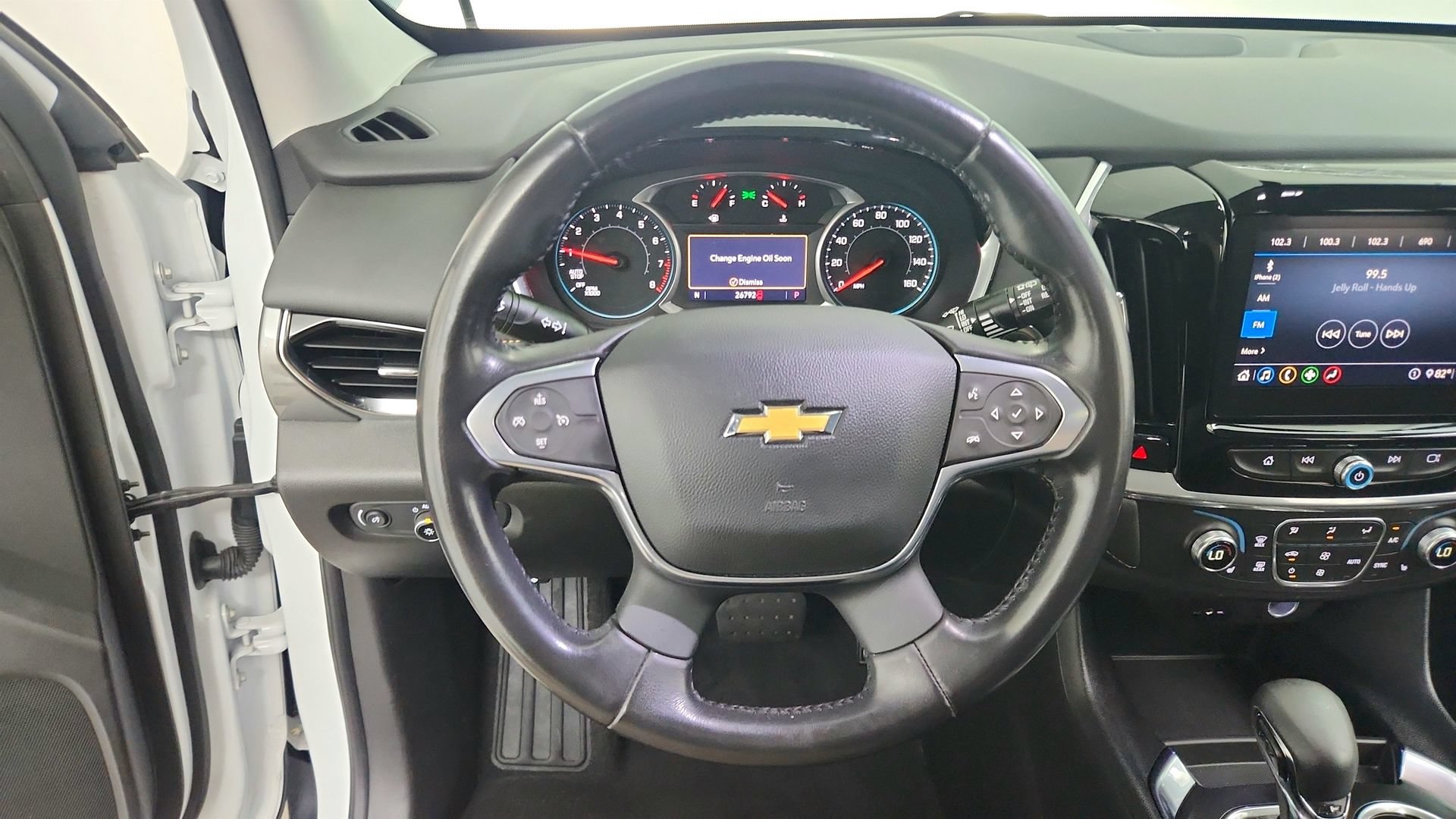 Used 2021 Chevrolet Traverse LT FWD image 19