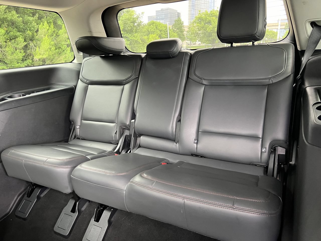Used 2025 Ford Expedition Active AWD/4WD image 11