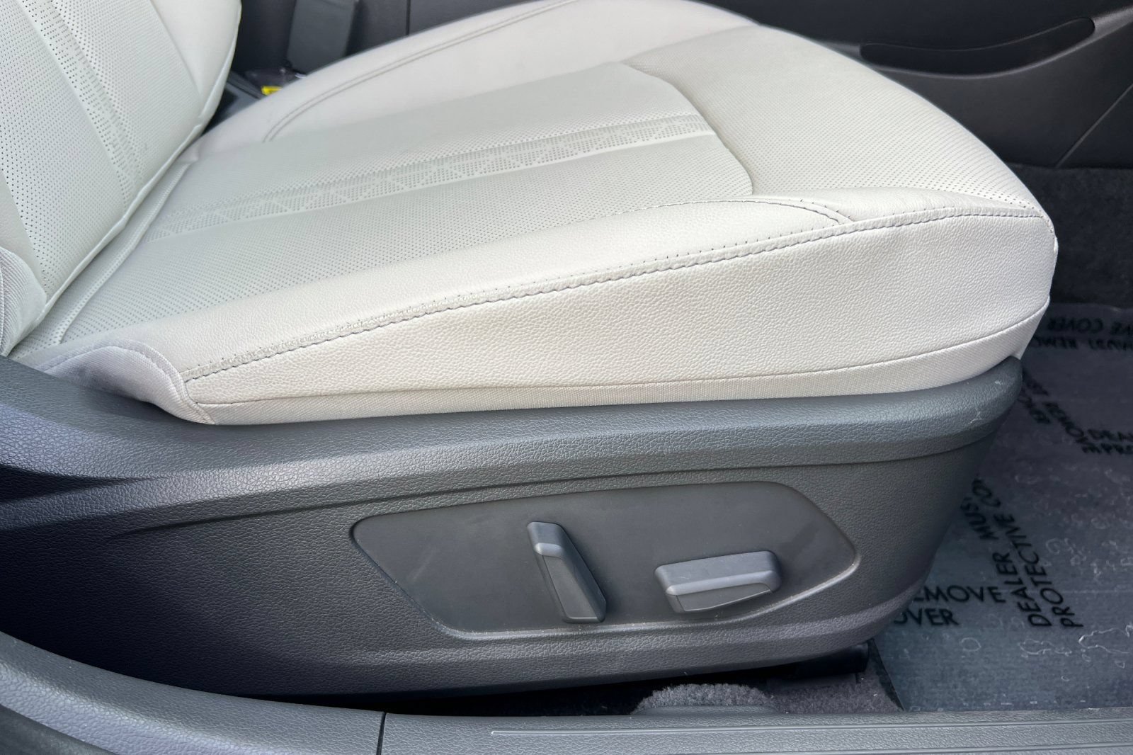 Used 2025 Hyundai Sonata Limited FWD image 22