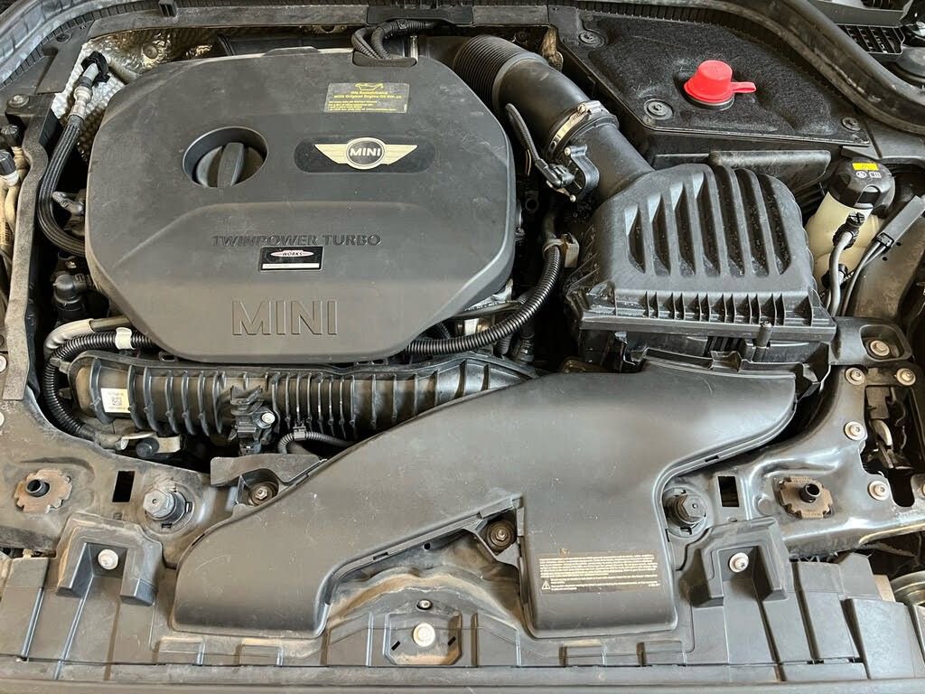 Used 2015 MINI Cooper S image 26