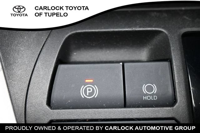 Used 2022 Toyota RAV4 XLE w/ Convenience Package AWD/4WD image 36