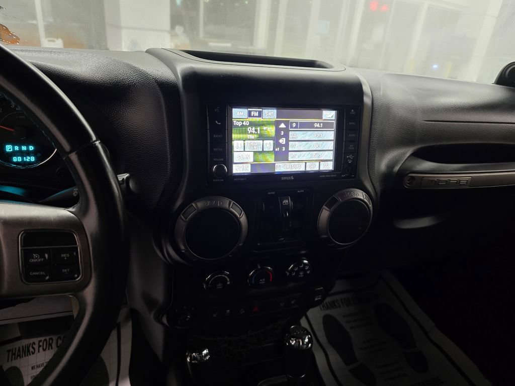 Used 2013 Jeep Wrangler Moab image 28