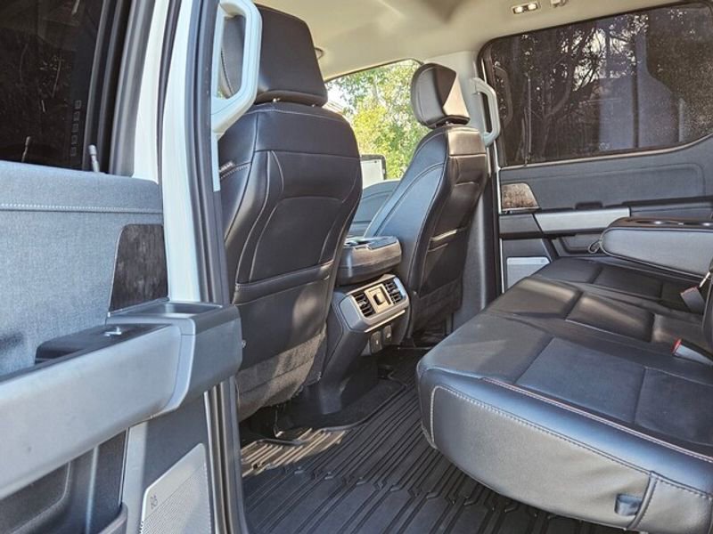 Used 2023 Ford F150 Lariat w/ Trailer Tow Package image 7