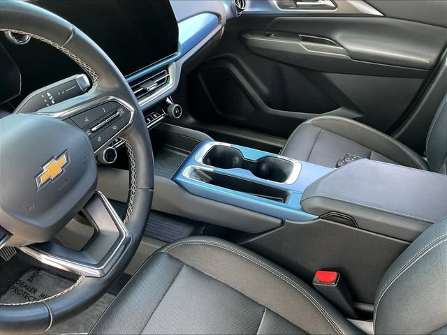 Certified 2024 Chevrolet Equinox EV LT FWD image 20