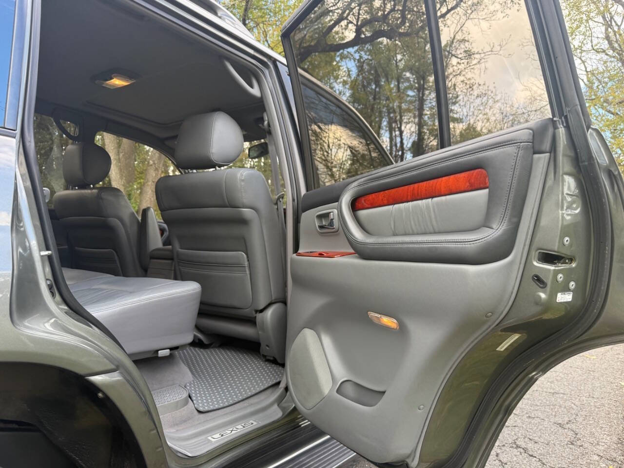 Used 2000 Lexus LX 470 4WD image 56