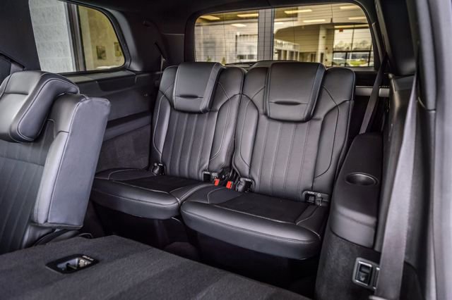 Used 2017 Mercedes-Benz GLS 450 4MATIC image 47