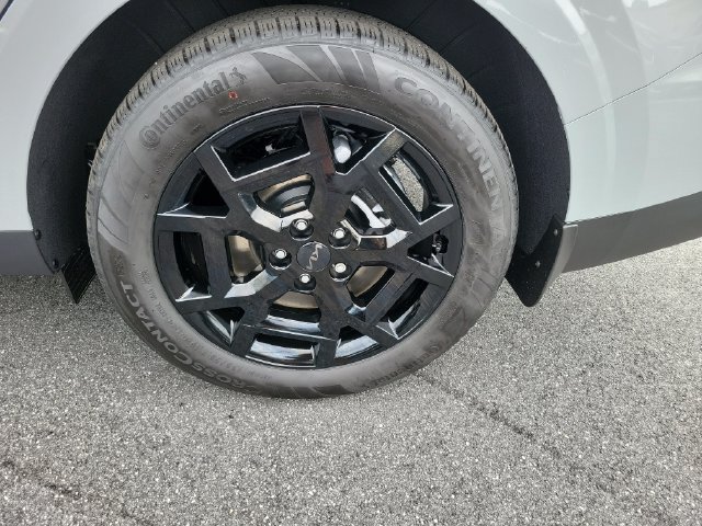 New 2027 Kia Carnival SX w/ Dark Edition Package FWD image 13
