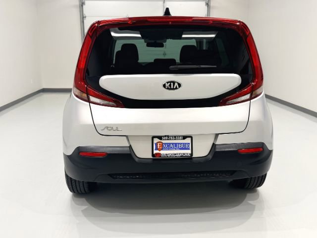 Used 2020 Kia Soul LX FWD image 12