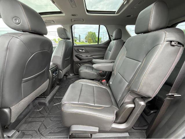 Used 2020 Chevrolet Traverse RS w/ LPO, Floor Liner Package AWD/4WD image 18