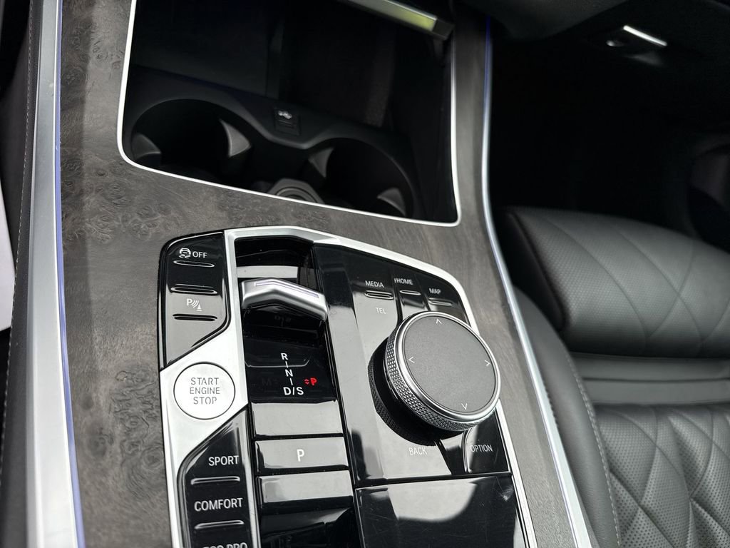 Used 2024 BMW X5 sDrive40i image 16