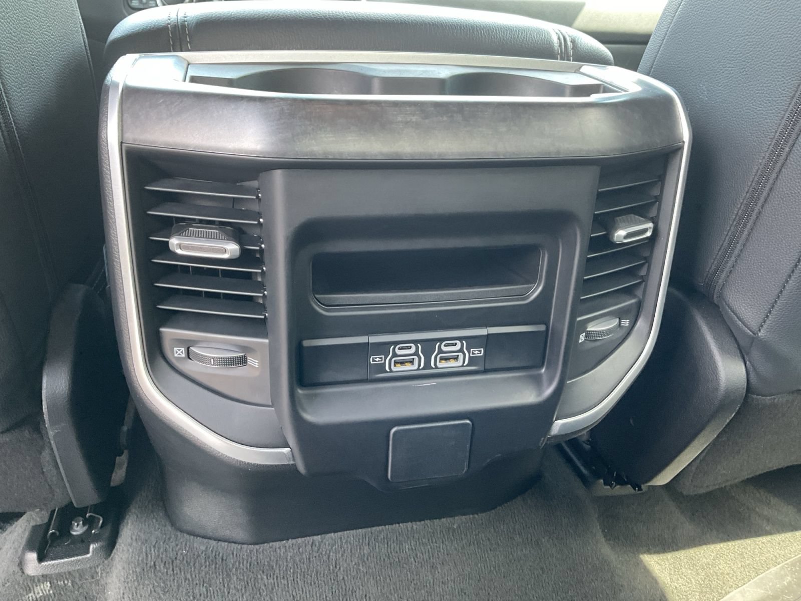 Used 2023 RAM 1500 Big Horn AWD/4WD image 30