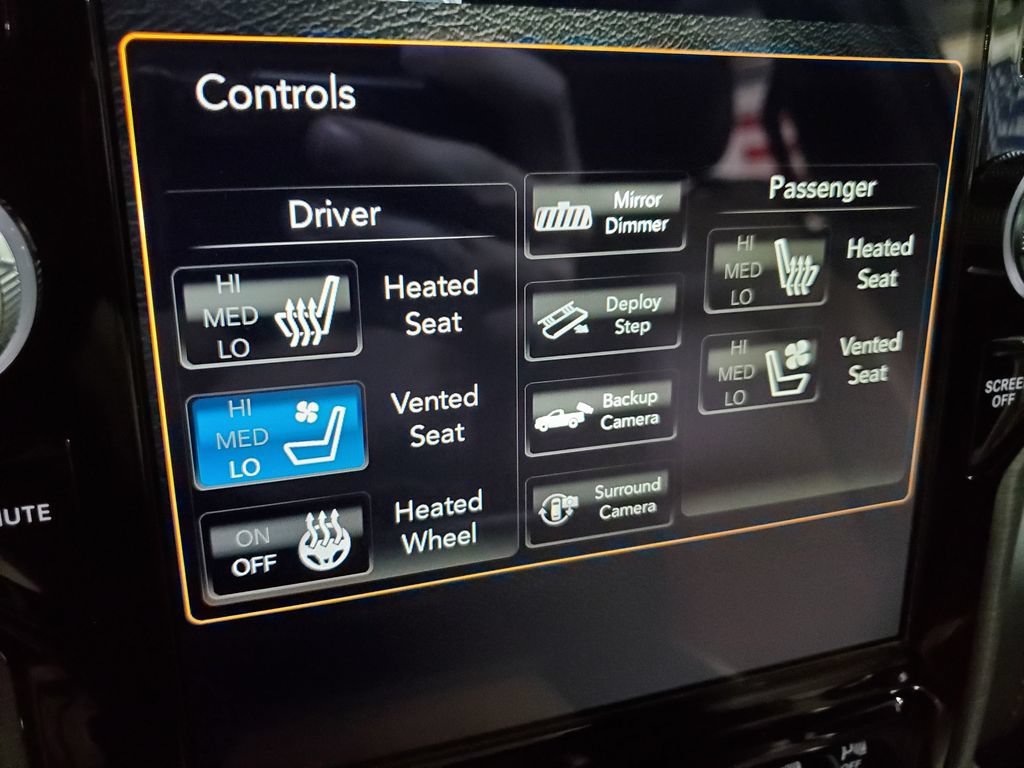 Used 2019 RAM 1500 Limited RWD image 32