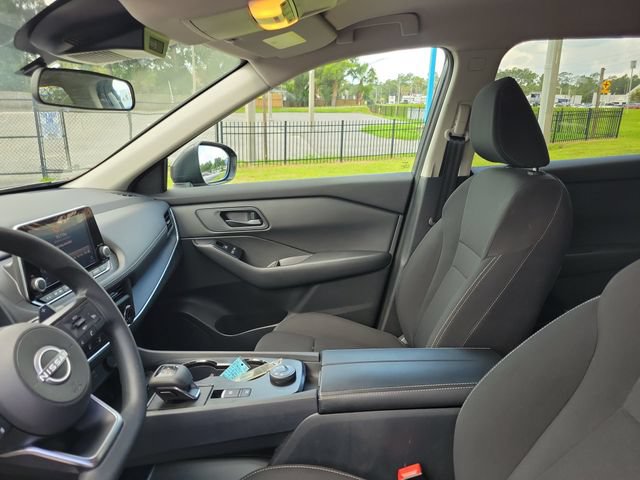 Used 2024 Nissan Rogue S AWD/4WD image 17