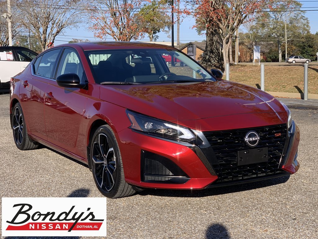 Used 2024 Nissan Altima 2.5 SR w/ SR Premium Package