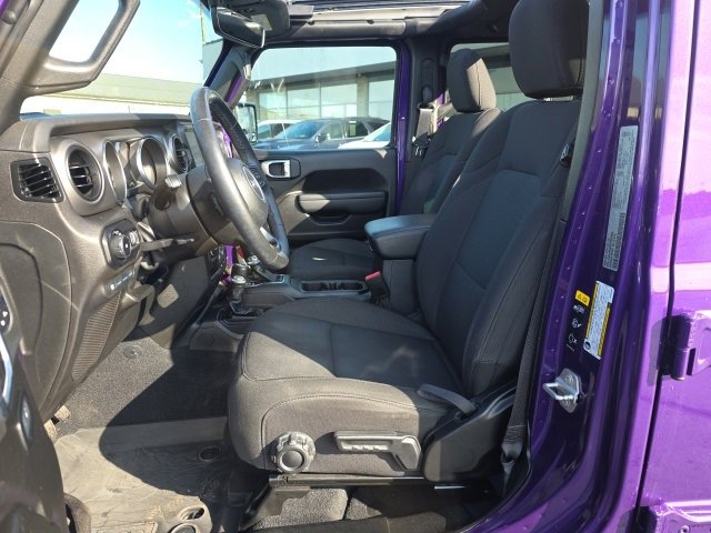 Used 2023 Jeep Wrangler Unlimited w/ Sun & Screen Package image 12