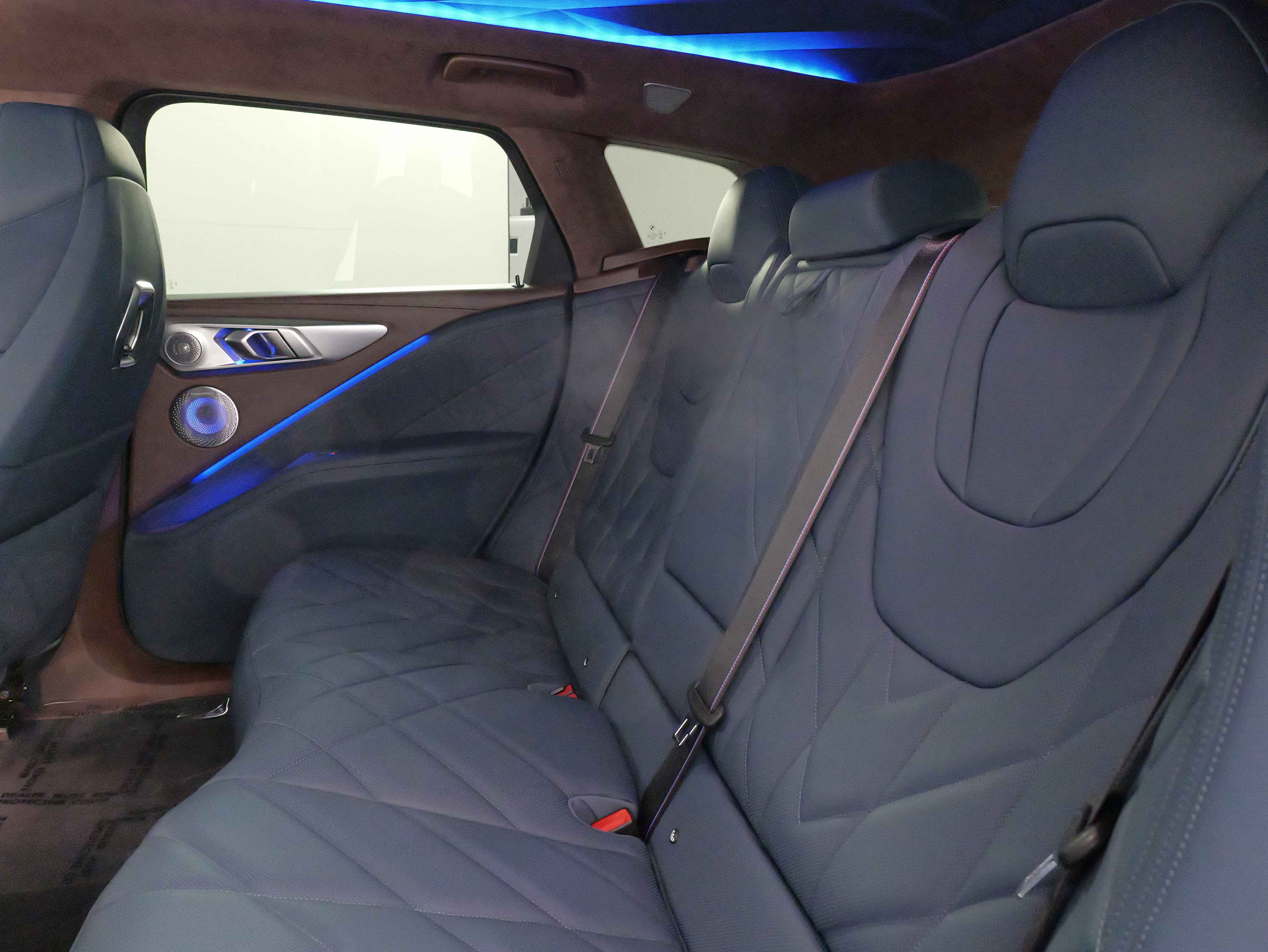 Used 2023 BMW XM w/ M Driver's Package AWD/4WD image 46
