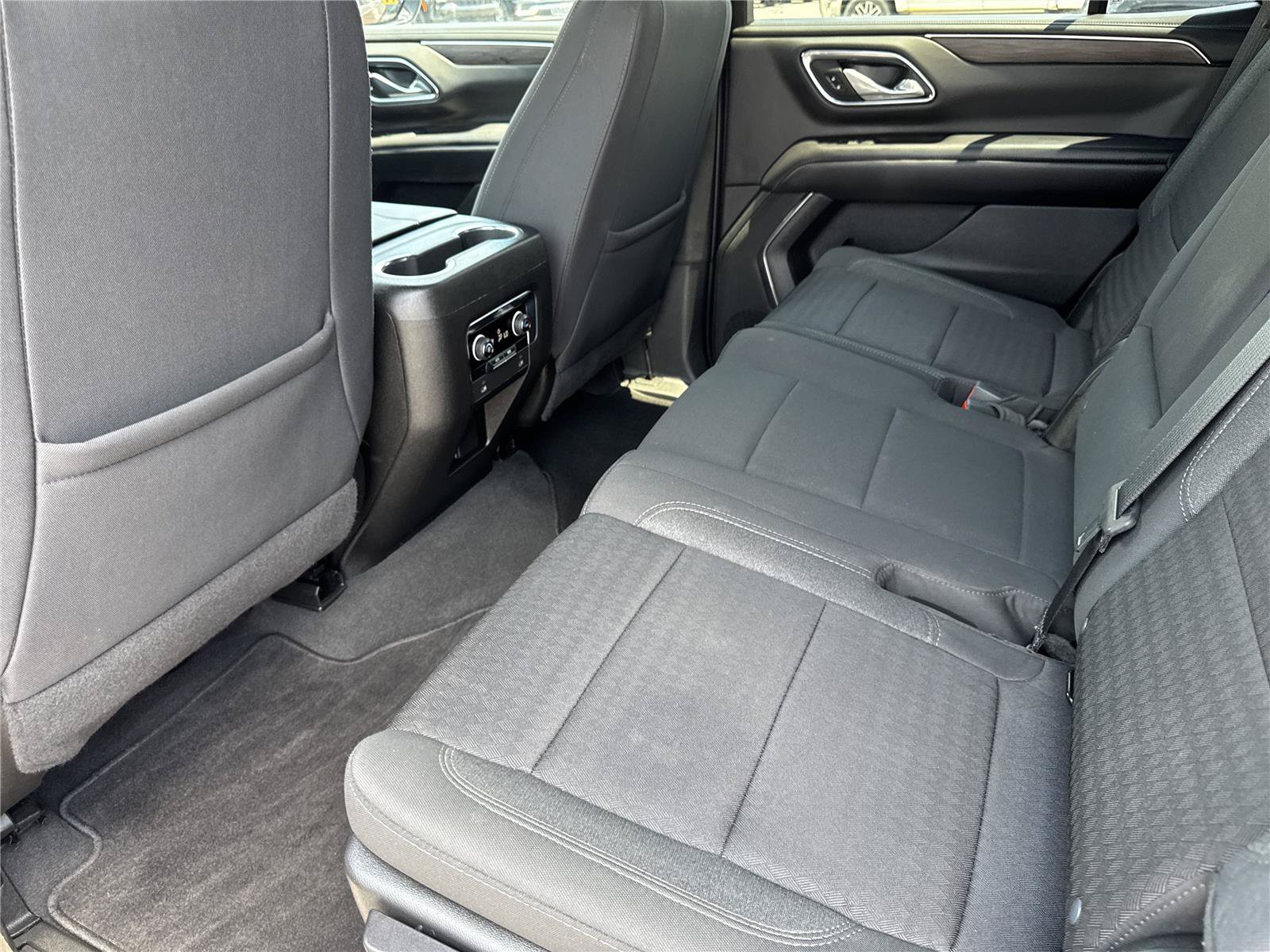 Used 2023 Chevrolet Tahoe LS AWD/4WD image 31