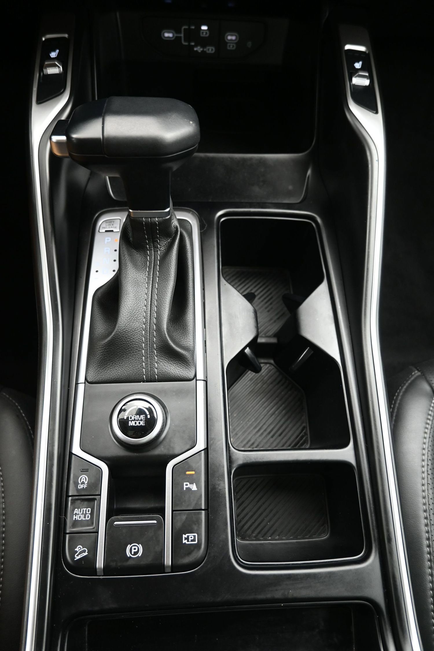 Used 2024 Kia Sorento EX w/ Panoramic Sunroof Package image 20