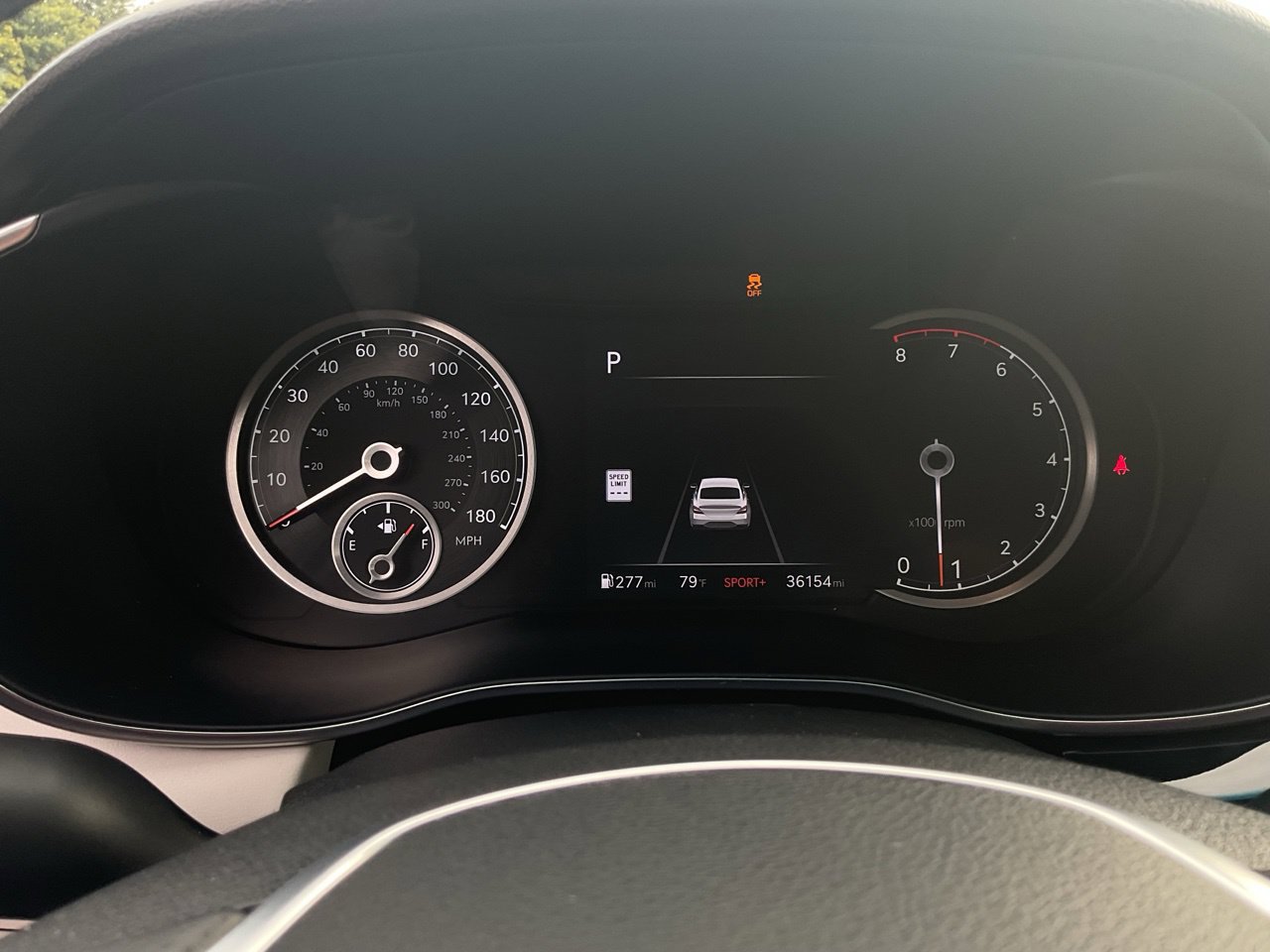 Used 2025 Genesis G70 2.5T RWD image 37