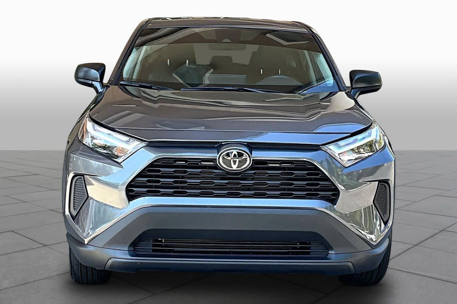 Certified 2025 Toyota RAV4 LE FWD image 7