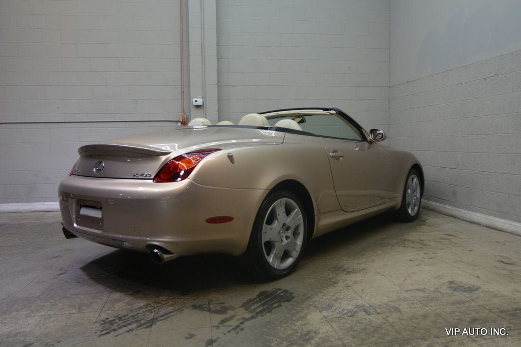 Used 2004 Lexus SC 430 Convertible RWD image 17