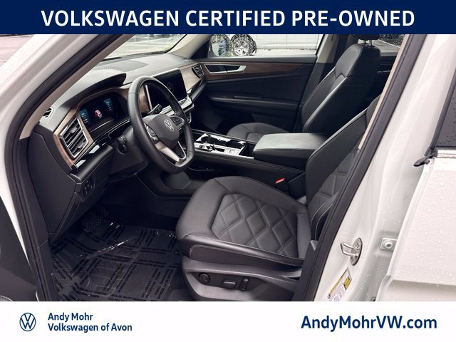 Used 2024 Volkswagen Atlas SE AWD/4WD image 13