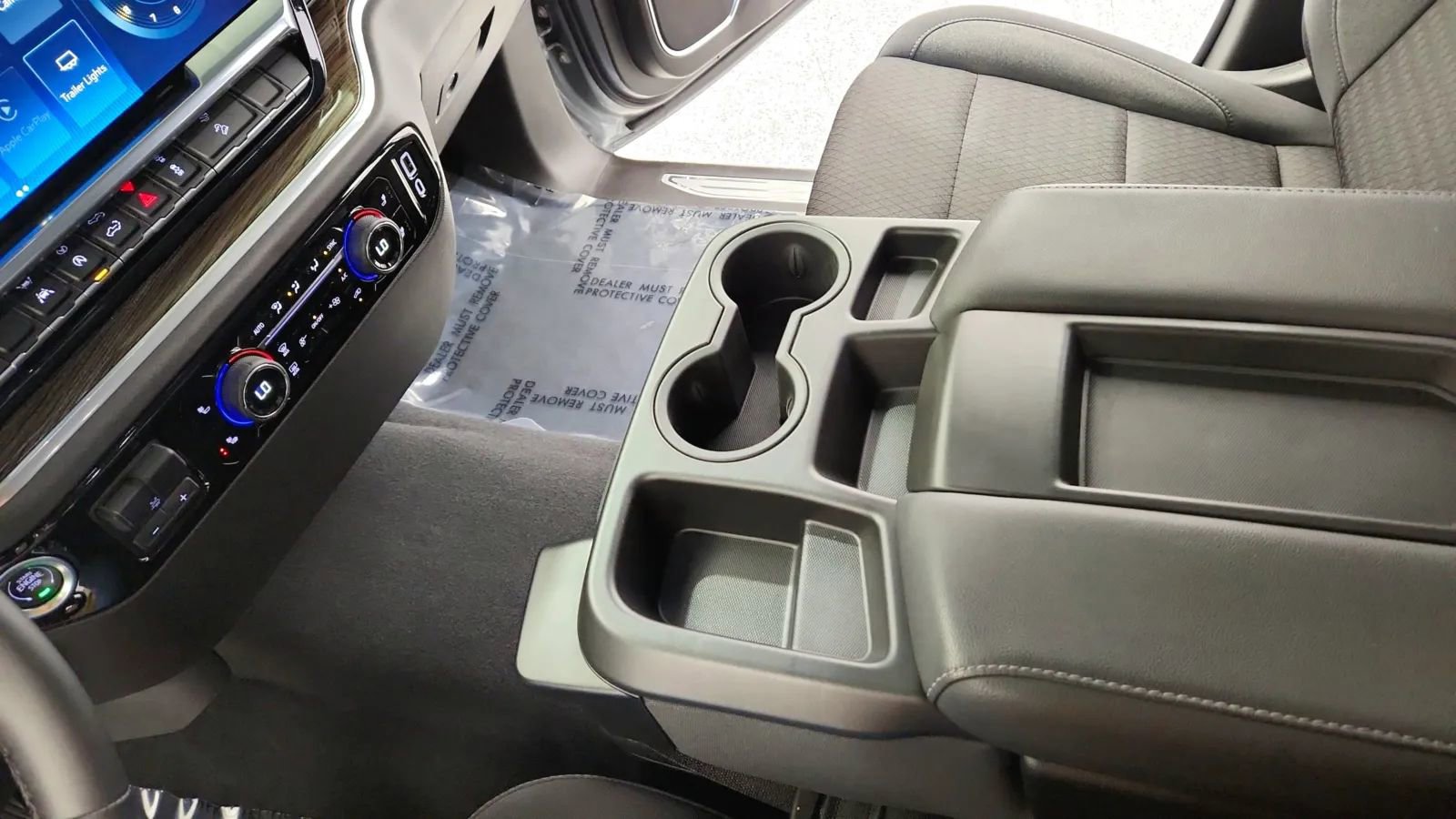 Used 2025 Chevrolet Silverado 1500 LT Trail Boss image 19