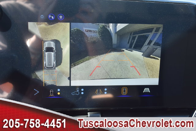 New 2027 Chevrolet Equinox ACTIV w/ Safety and Technology Package FWD image 28