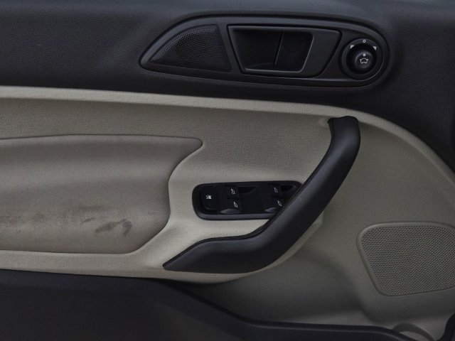 Used 2019 Ford Fiesta SE FWD image 17